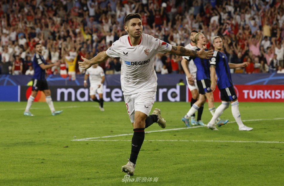 米切尔的突 米切尔的突